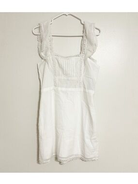 Abercrombie and Fitch NWT Apron Flirty Feminine White Ruffle Cotton Lace Dress